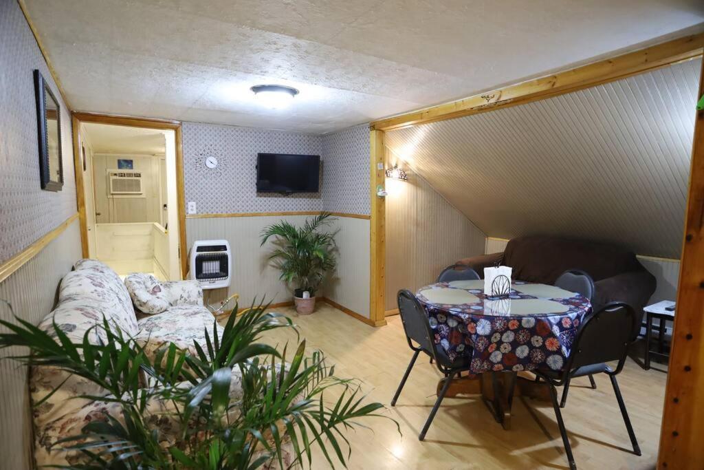 3-Bedroom Apt. Ideal Location Near New River Gorge Fayetteville Zewnętrze zdjęcie